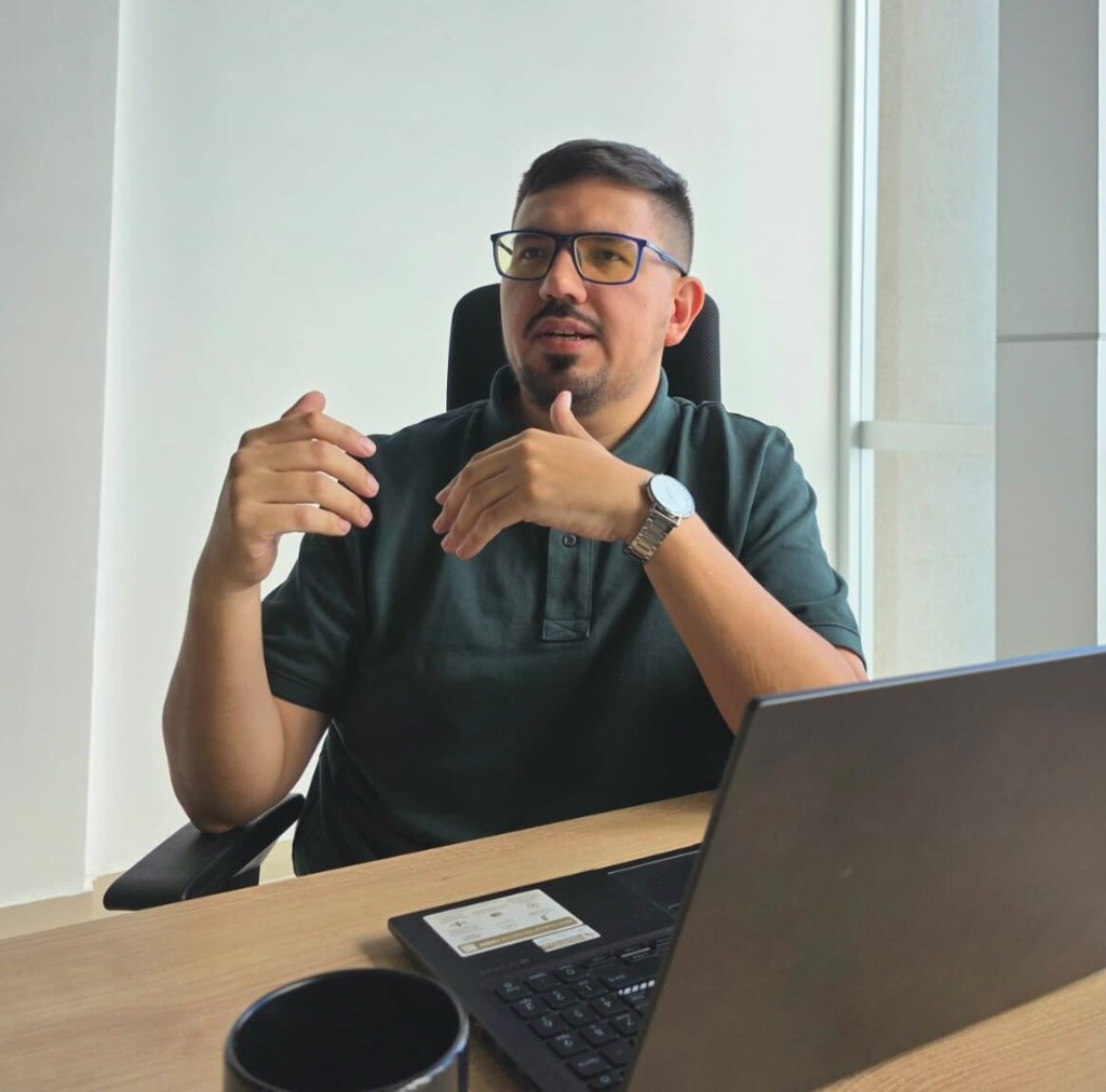 Marcos Aquino Galeano, fundador de ELITE FX